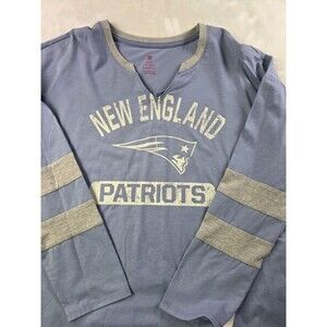 NWT Team Apparel New England Patriots Teens Large 11/13 Light‎ Blue Pullover